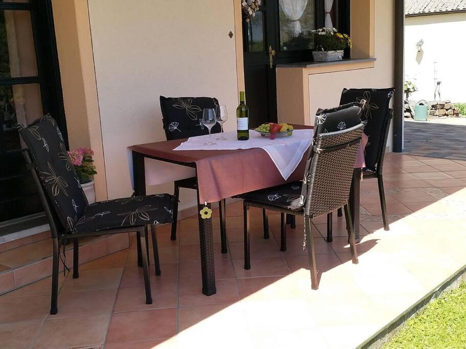 Apartamento Casavitis Erholung Am Weinberg Lontzen Exterior foto
